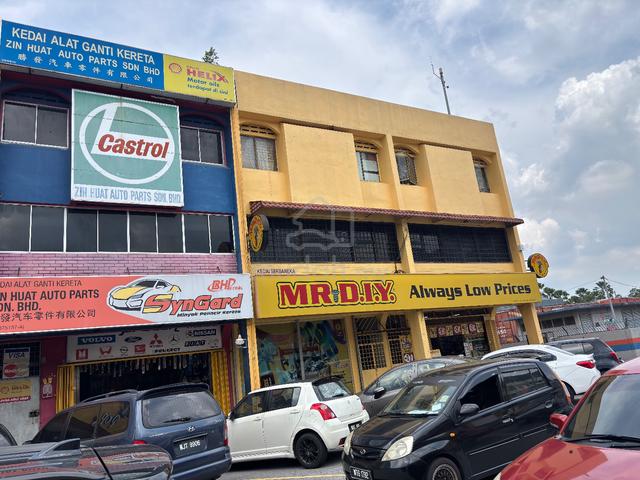 FREEHOLD 3 Sty Shoplot Taman Sri Gombak Batu caves 2
