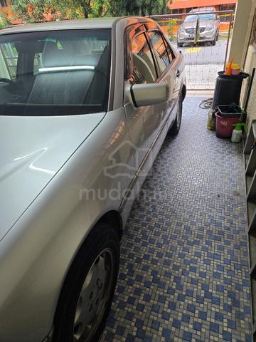 1998 Mercedes Benz C-CLASS 2.2 220 ELEGANCE (CBU) - 4