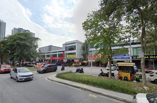 Shah Alam Sek 16 Main Rd Shop lot 1400sf, High Density Area, Must See! 1
