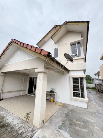 FACING MORE PARKING!! Aman Perdana Klang Double Storey Semi-D 1