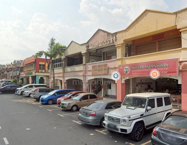 Pusat Perdagangan Seri Kembangan Ground Floor Shop for Rent 1