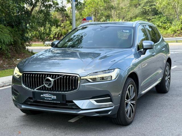 Volvo XC60 T8 INSCRIPTION PLUS 2.0L ⭐FullService - 4