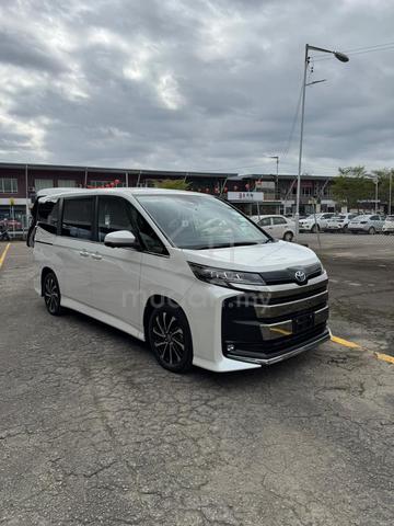 2023 Toyota NOAH 2.0 Z (A) - 1
