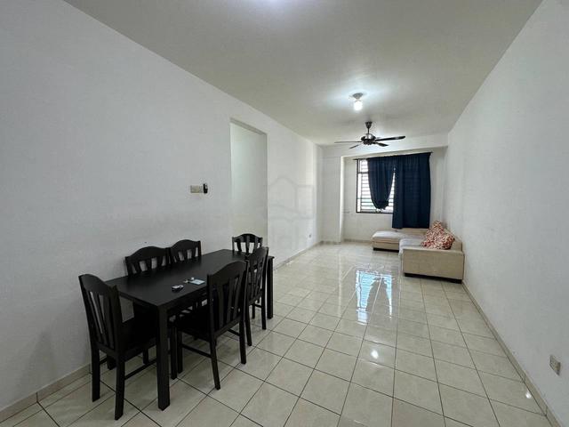 Indah Court Apartment (Bukit Indah) 1