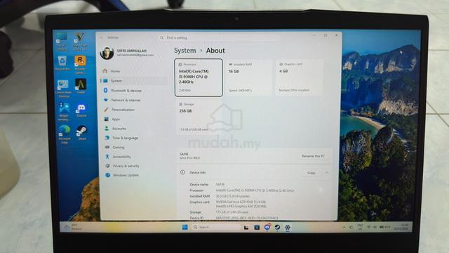 LAPTOP MSI GAMING 15.6 inchi - photo 3 of 6