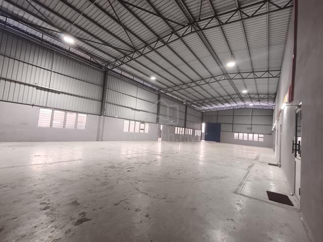 1.5 Storey Factory warehouse at Taman Waja, Kulim, Kedah for rent 1