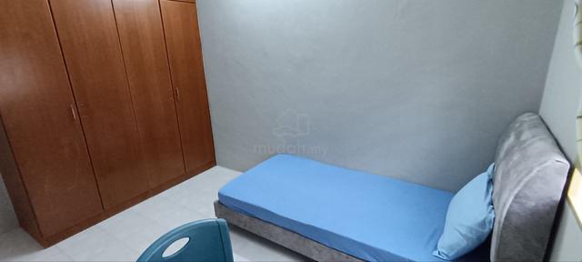 Male Shared Room For Rent At Fair Park 1
