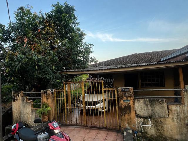 [sewa] Corner Unit Single Storey Terraced Seksyen 24 Shah Alam 1