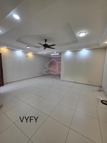 Angsana, Bandar Botanic Klang [Super Below Market]  2 Storey 20x75 1
