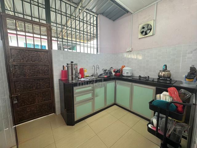 Kulai Ioi Jalan Enggang 1.5 Storey Terrace Corner Unblock Freehold 3