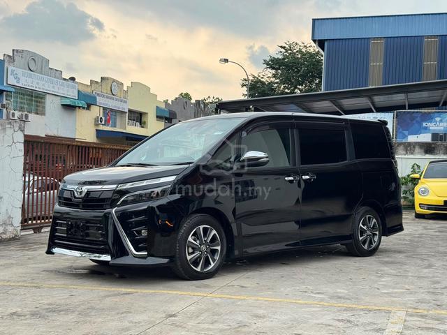 RECON 40k KM 2021 Toyota VOXY ZS KIRAMEKI III - 1