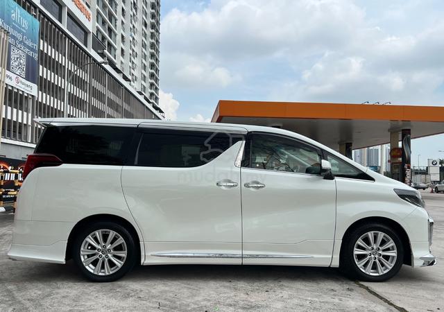 2022 Toyota ALPHARD 2.5 S (DIM,BSM) - 3