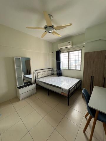 Menjalara Kepong Beverly 2 Room for Rent Walking Distance to Desa Park 1
