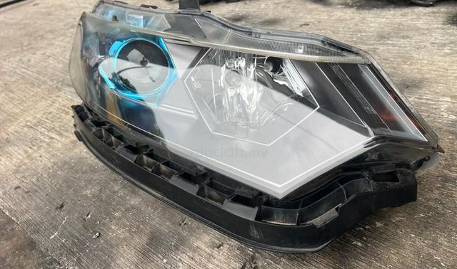 Honda Insight ZE2 Head Lamp Left Side 10-14Y - photo 4 of 6