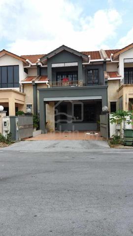 Stutong Double Storey House For Sale, Perpetuity Title 1