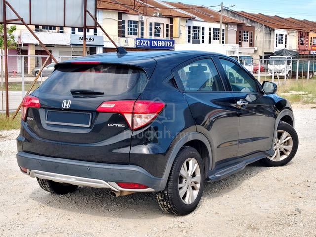 2016 Honda HR-V 1.8 V Spec 5-Years Warranty - 2
