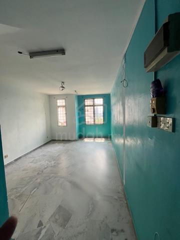 Ilham Apartment 1