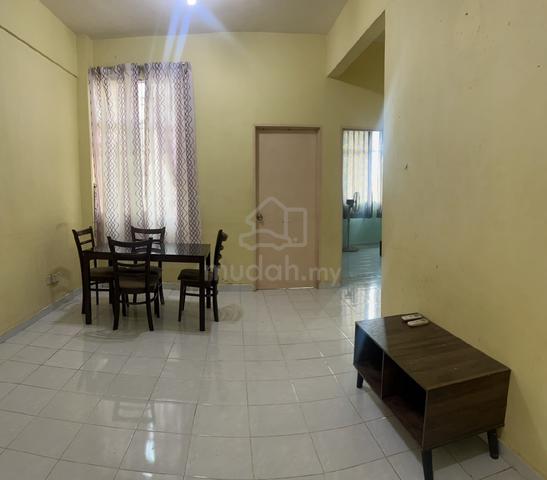 Apartment Taman Mawar 1