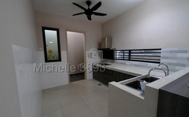 Below Bank Value - 2 Storey Semi D @ Bandar Rimbayu 1