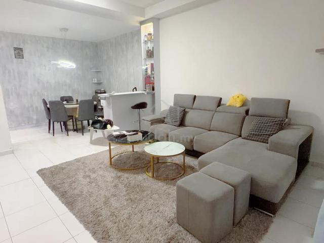Tebrau/ Taman Daya/ Double Storey 4bed/ Freehold/ Renova 1