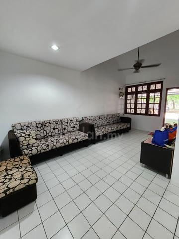 BDC 1.5 Storey Terrace House for Sale 1