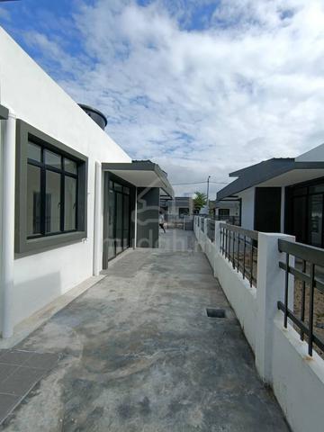 Single storey Semi D house at pengkalan permai 2
