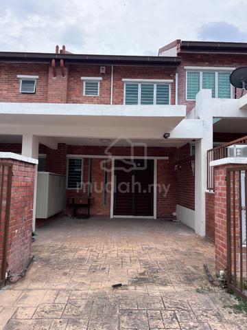 Nice Renovation Double Storey House at Goodview Residence 1