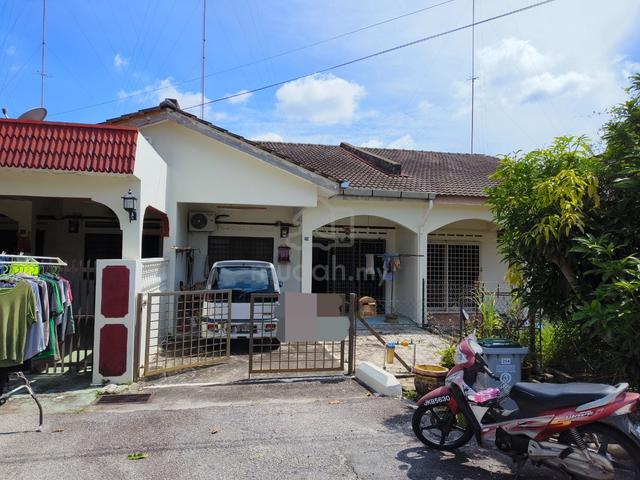 Taman Sakeh Baru single storey 3 bedroom full furnished unit 1