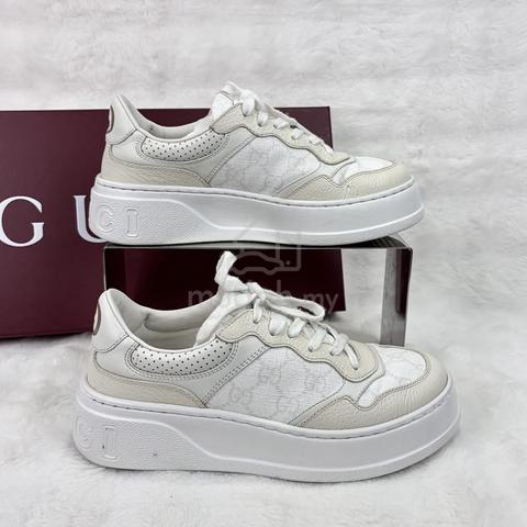 Gucci White Cream Chunky Platform Sneakers - photo 2 of 6
