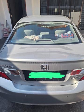 2014 Honda CIVIC 1.8 S (A) - 4