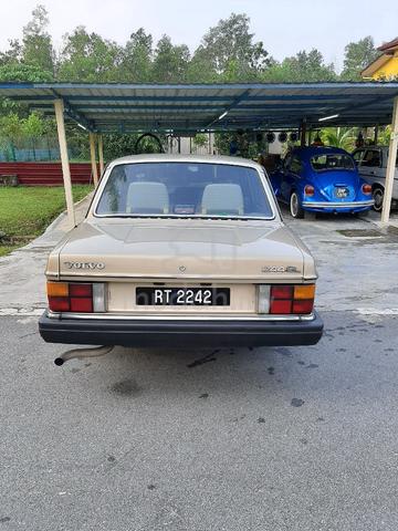 Volvo 244 GL - 2
