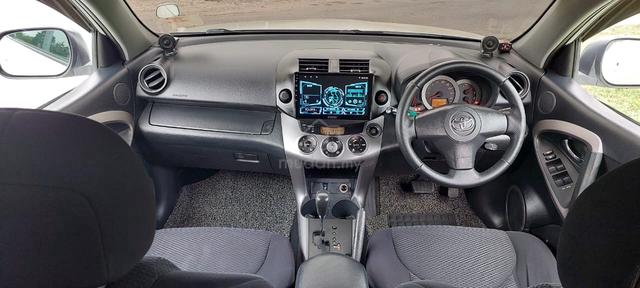 Toyota Rav4 VVTI 2.4 A (2009) - 4