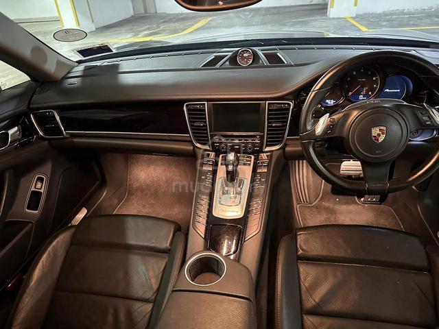 2011 Porsche PANAMERA 3.6 970 (A) - 4