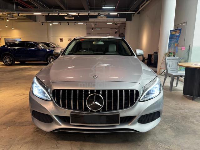 2017 Mercedes Benz C200 2.0 AVANTGARDE (A) - 2