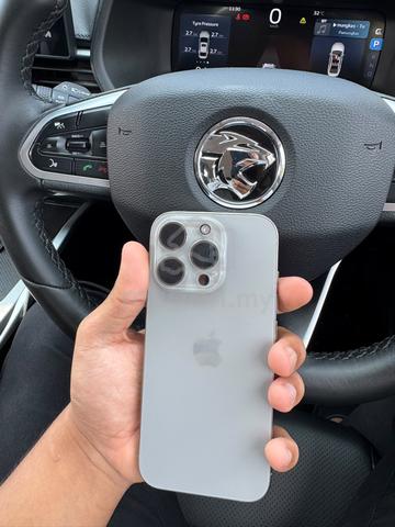 iphone 16 pro 1 TB - photo 2 of 6