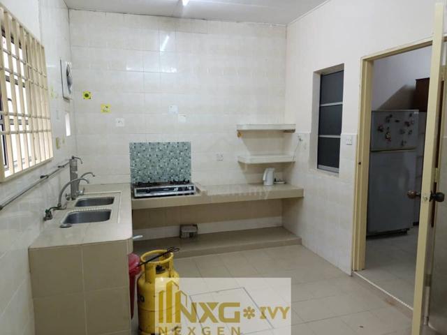 for rent bandar bukit tinggi 1 klang double storey partially furnished 1