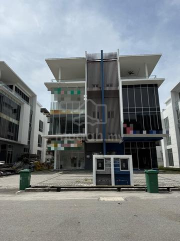 4 Storey Light Industry, Pusat Perniagaan Vorteks, Simpang Ampat B 1