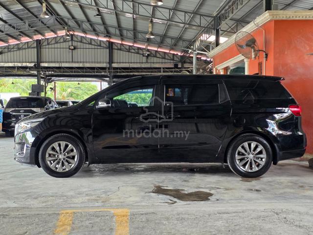 (Loan Kedai) 2017 Kia GRAND CARNIVAL 2.2D YP (A) - 4