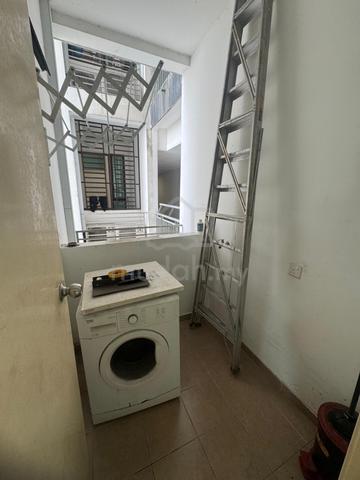 D'Summit Residences 3