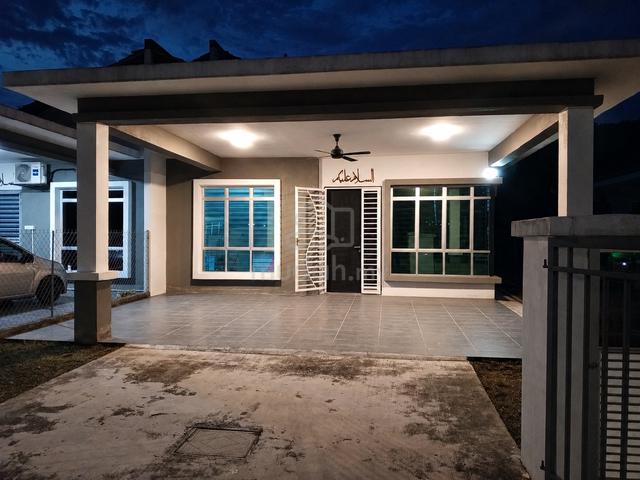 Semi-D Taman Bentara Telok Panglima Garang 1