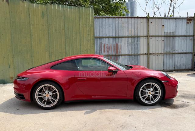 2021 Porsche 911 3.0 Carrera Japan Cream Leather - 2