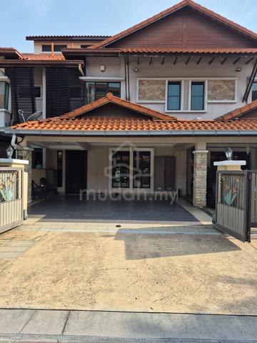 2 Adjoining Double-Storey Freehold Houses in Alam Impian 1