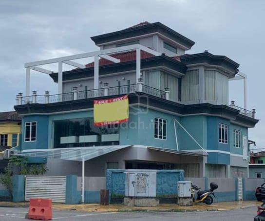 BBT 3-Sty Corner For Rent | Office + Residential | Rare Unit 1