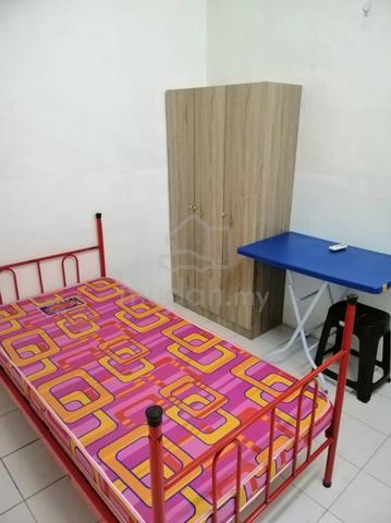 Taman Mangga Room (female only) - furnish 1