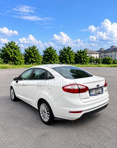 Ford FIESTA 1.5 TITANIUM (A) - 4