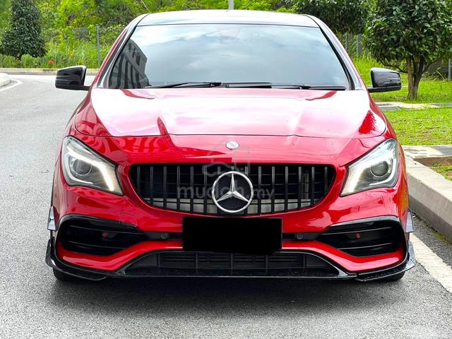 Mercedes-Benz CLA200 AMG Line