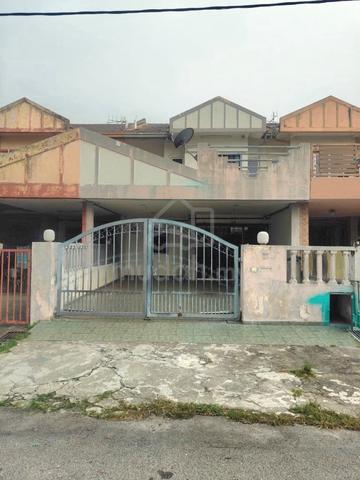 Seksyen 1 Bandar Teknologi Kajang Double Storey House For Sale 1