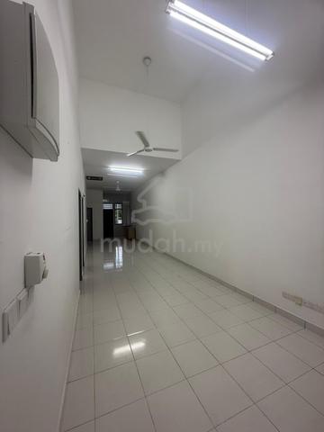 For Rent / Jalan Murai /BandarPutra/Kulai/Partial Furnish 1