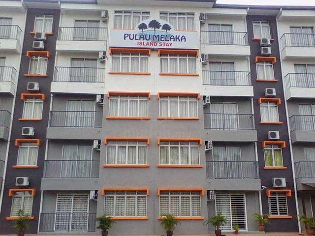 Pangsapuri Pulau Melaka 1