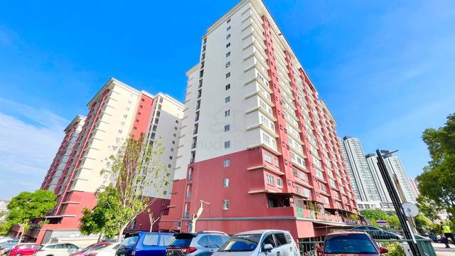 The Lumayan Apartment 1